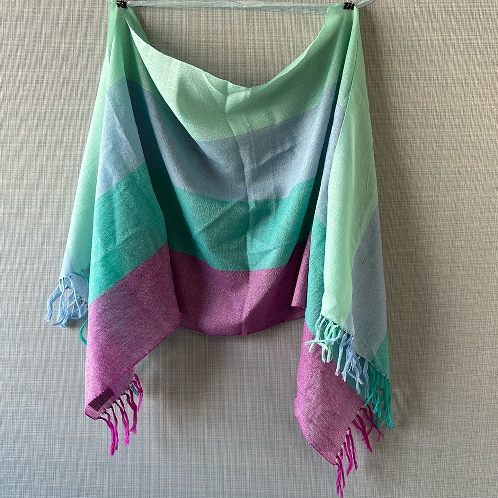 VTG pashmina shawl scarf Irish Republic 100% Wool The Crock of Gold - 26x74”